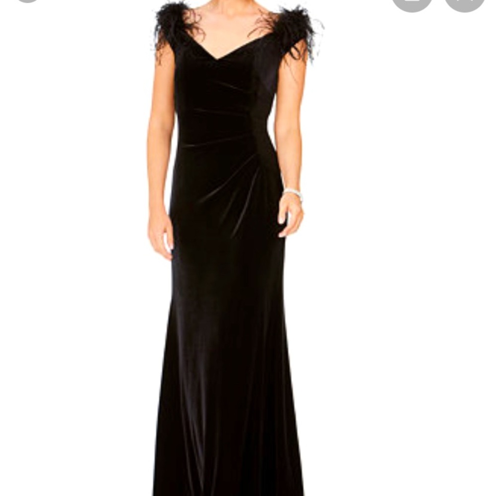Eliza J Off-the-shoulder Velvet Faux-feather detail gown in size 2